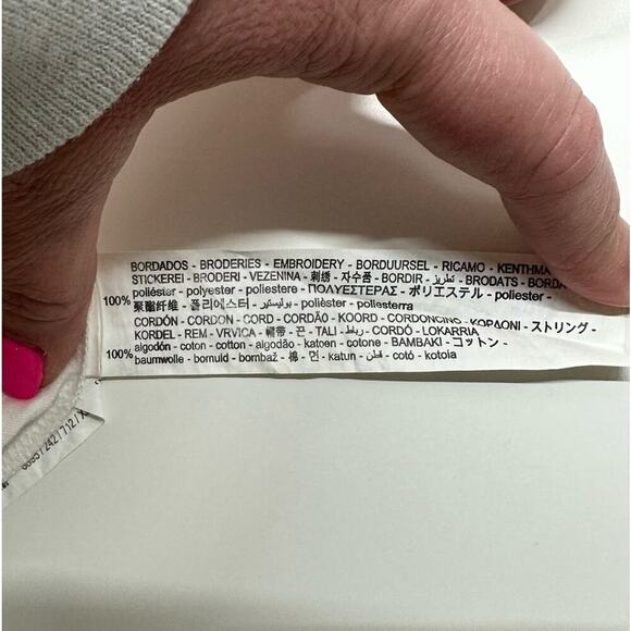 NWT | Zara | Embroidered V Neck Top | White/Black | Size XS - Picture 12 of 14